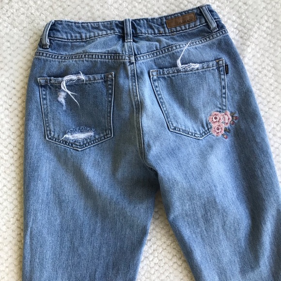 Garage Embroidered Floral Mom Jeans size 1 - Picture 7 of 9